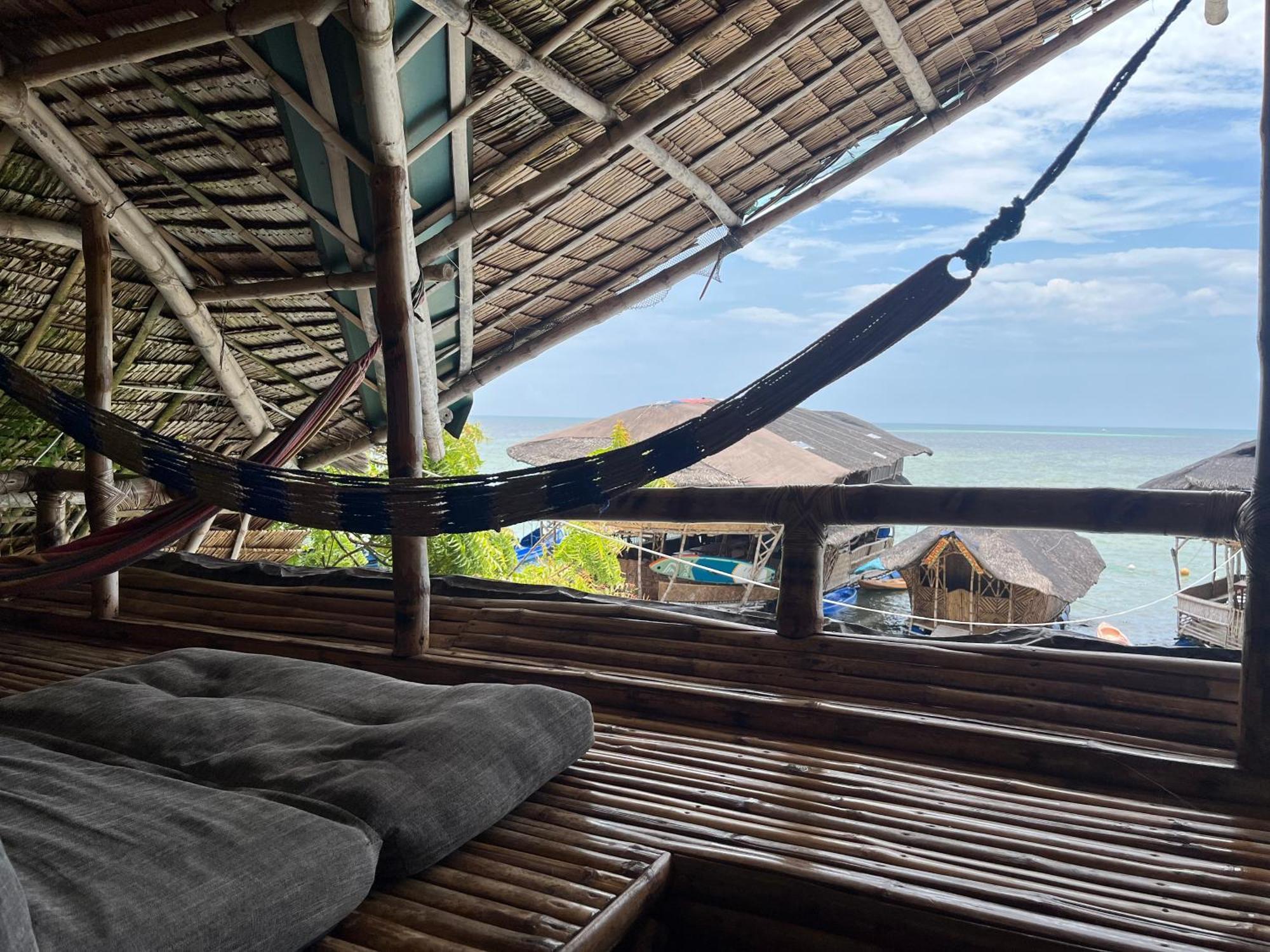 Bamboo Nest Beachfront プエルト・プリンセサ エクステリア 写真